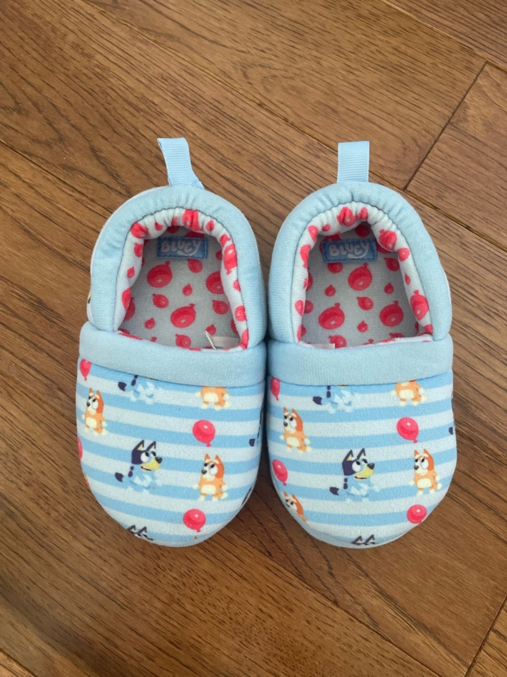NWOT Bluey Slippers Toddler size 8 - Picture 2 of 4